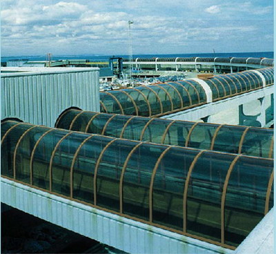 新型建材新選擇 北京陽(yáng)光板雨棚的制造、應(yīng)用與市場(chǎng)解析